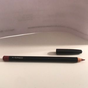 MAC Lip Pencil in Soar